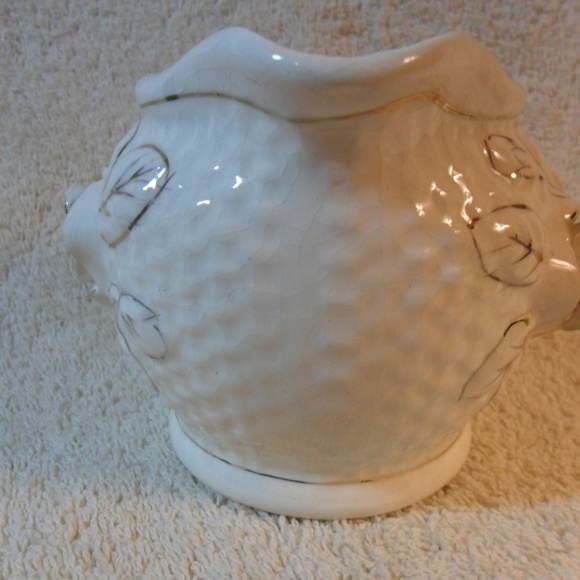 Vintage Basket Weave Ivory Porcelain Creamer Japan - Picture 5 of 8